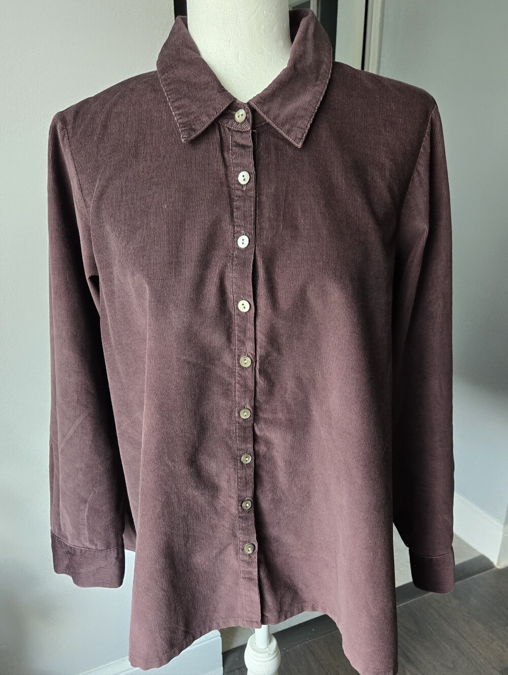 J.Jill Plum Purple Fine Wale Corduroy Button Front Shirt - Medium Petite